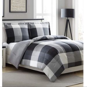 Tanner Reversible Checked Comforter Set